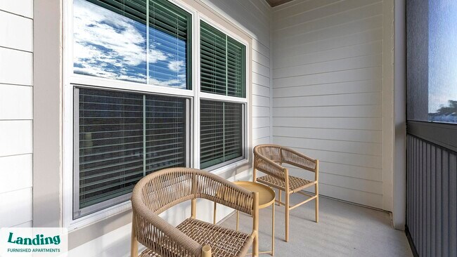 Building Photo - 2385 Vera Wy