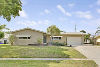 Building Photo - 1284 SW 9th St