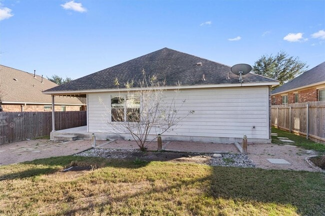 Building Photo - 437 Oyster Creek