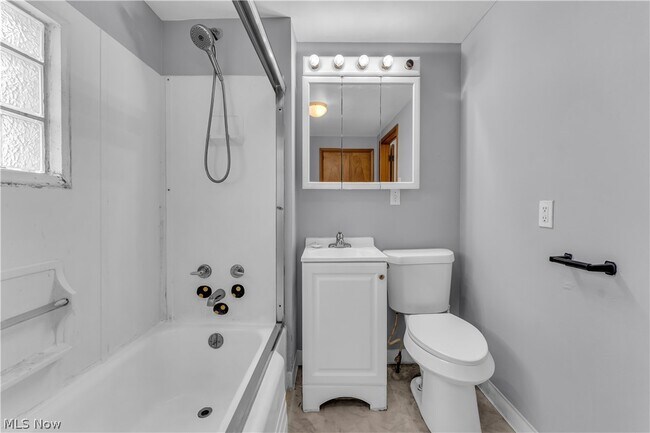 Building Photo - 508 Hammel St