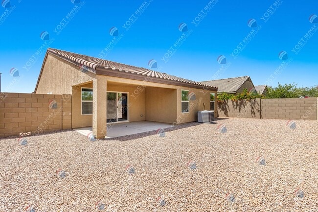 Building Photo - Gorgeous home- $500 off the 1st months rent