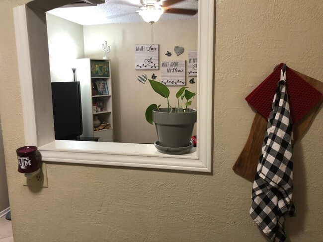 Building Photo - Northgate Area- 1 bedroom / 1 Bath fourplex apt./Walking distance to A&M/Tile Floors/ August Pre-...