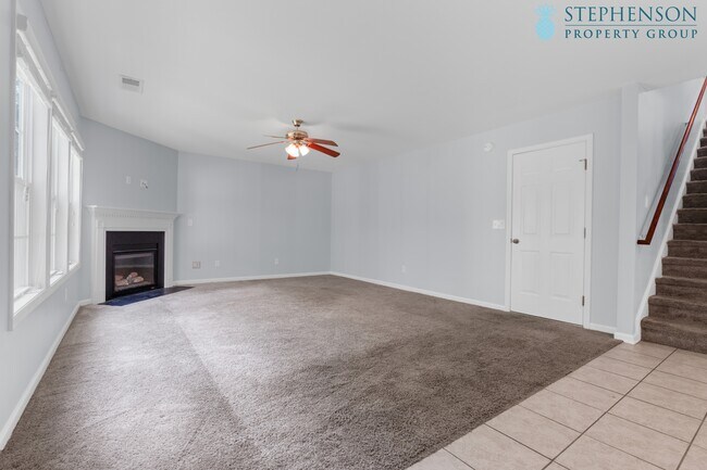 Building Photo - 1186 Triple Crown Ct