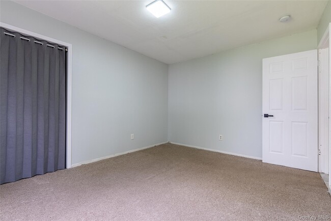 Building Photo - 66 Avenue A