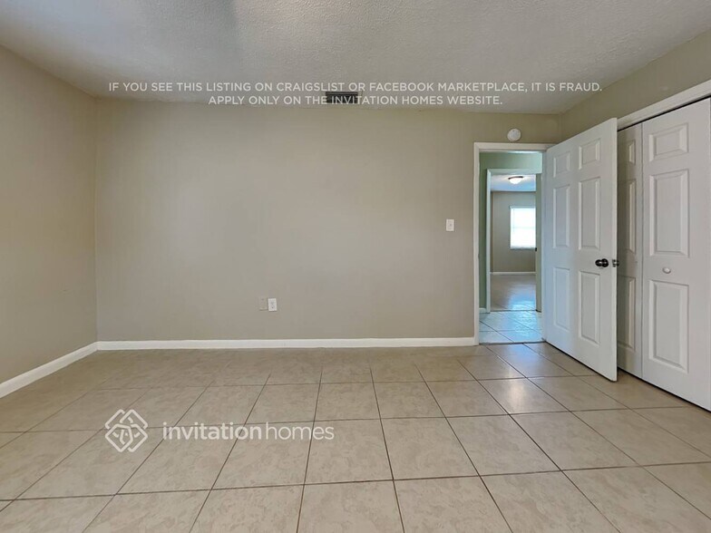 Building Photo - 26740 Magnolia Blvd