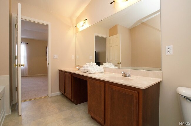 Building Photo - 307 Shady Rock Ln