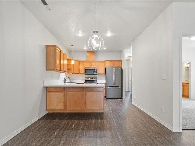 Building Photo - 9604 Mia Ln