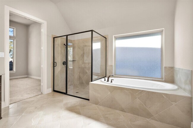 Building Photo - 17339 Camillia Trails