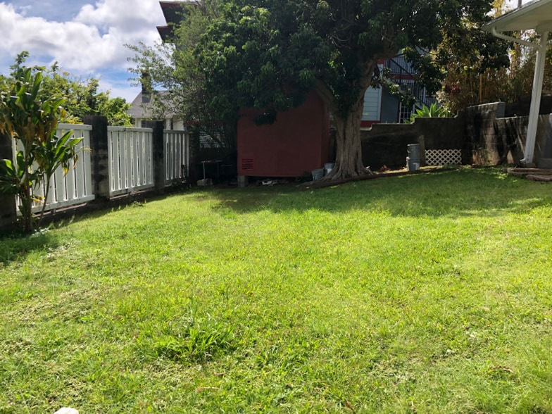 Building Photo - 2739 Hillside Ave