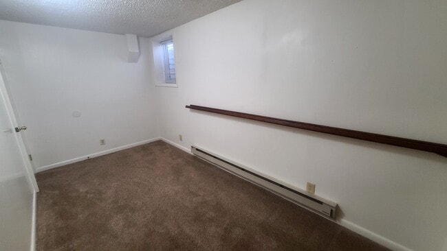 Building Photo - 945 Buchanan Ave