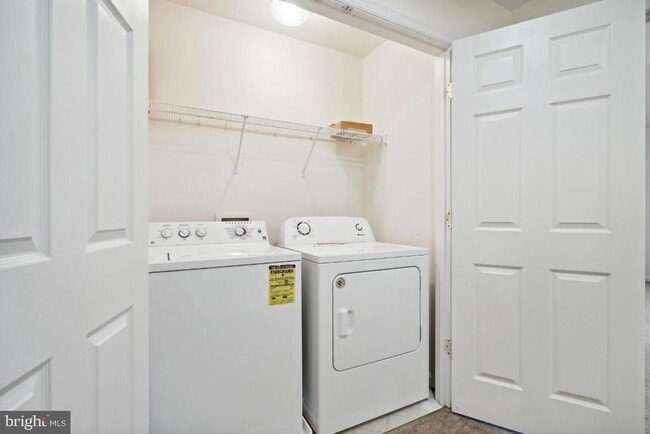 Building Photo - 4935 Chaste Tree Pl