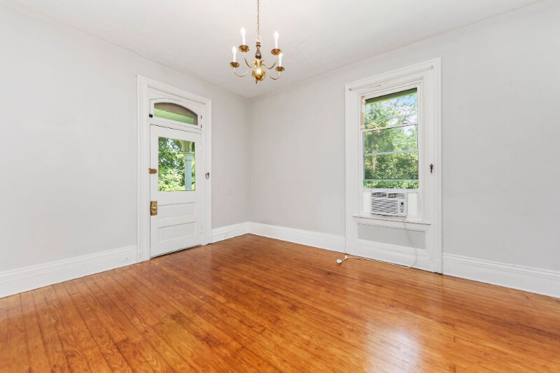 Building Photo - 5508 Arnsby Pl