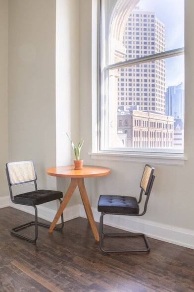 Building Photo - 225 E Michigan St