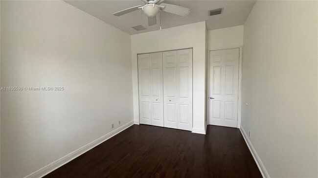 Building Photo - 3151 SW 47th St