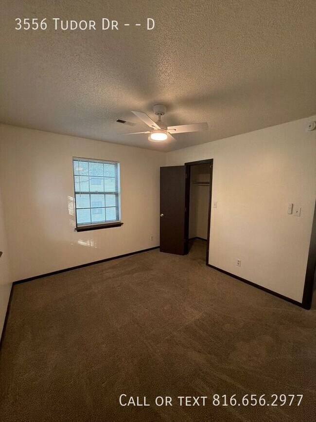 Building Photo - 3556 Tudor Dr