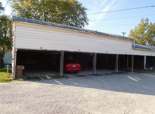 Building Photo - 1504 Poplar St