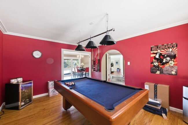 Building Photo - 25 Warmwood Way