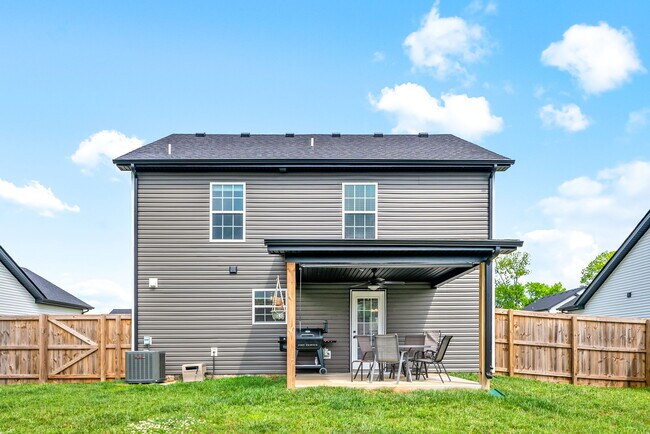 Building Photo - 1045 Dublin Dr
