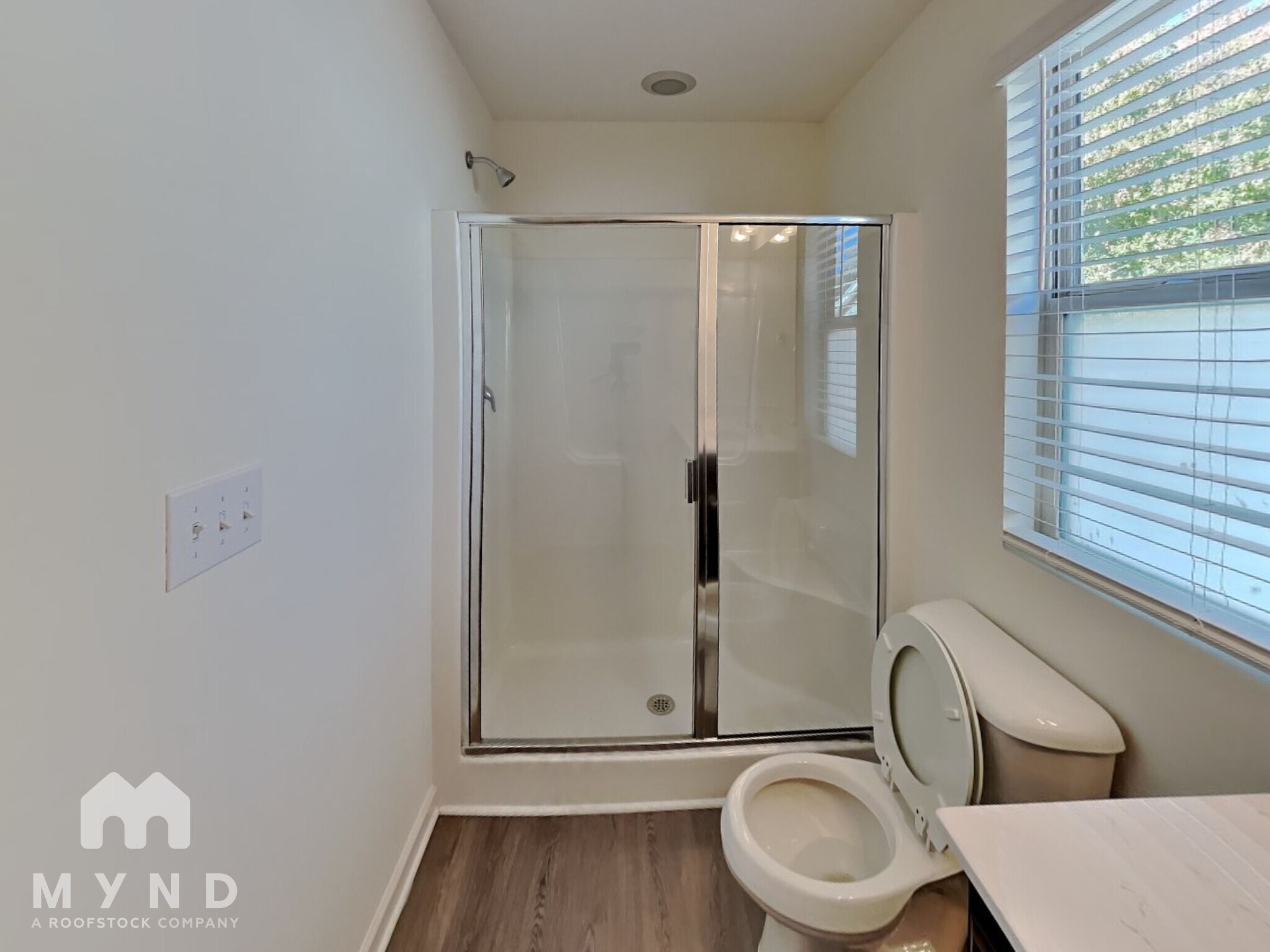 Building Photo - 246 Spark St