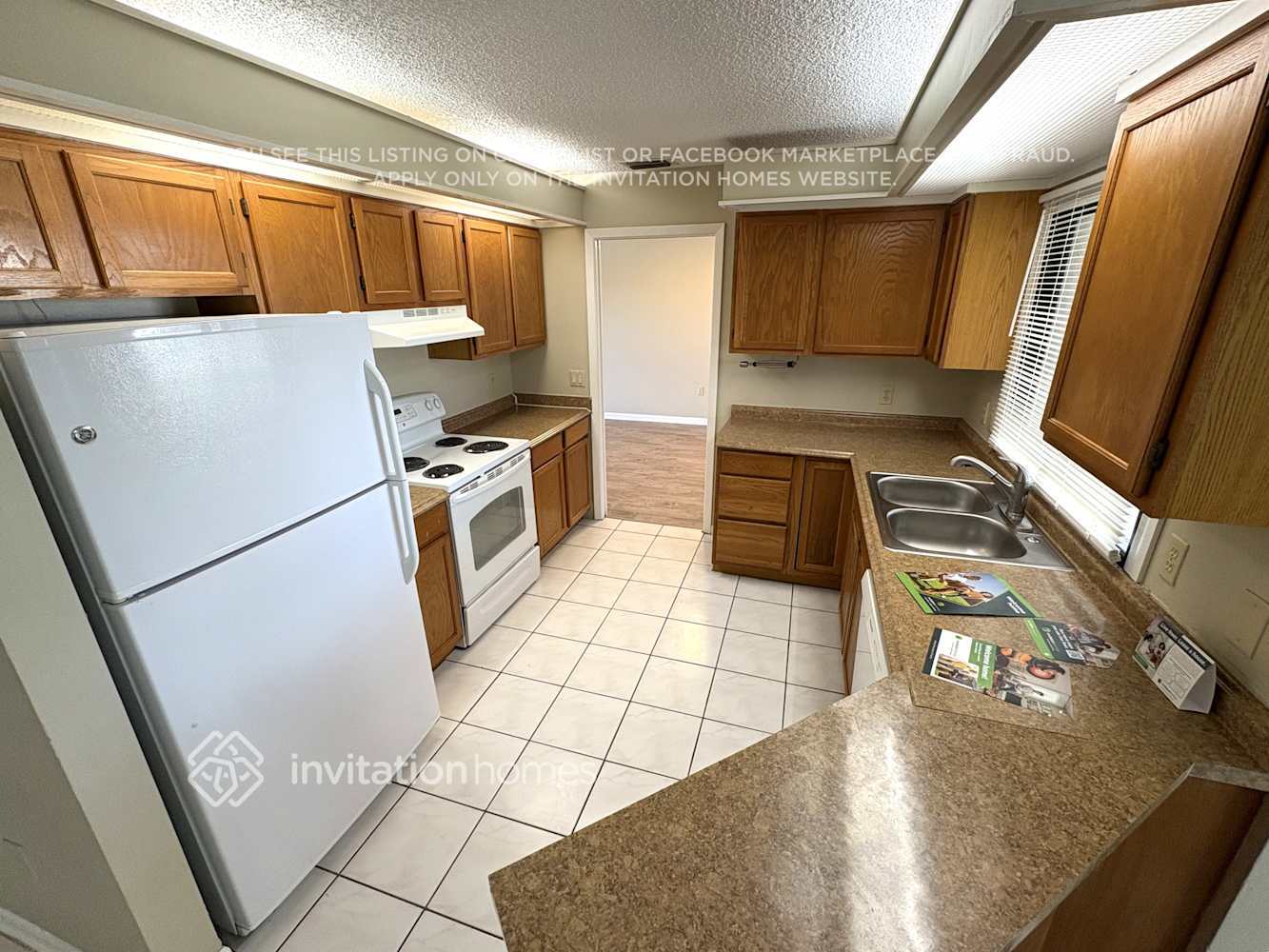 Building Photo - 26097 Dolman Ct