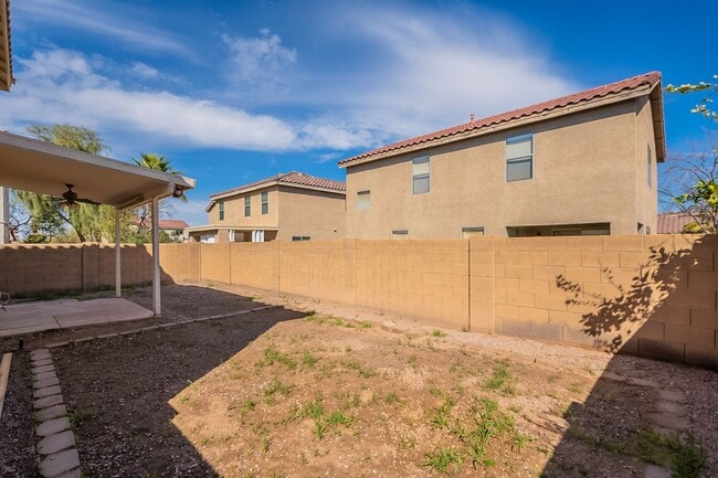 Building Photo - Home in Chandler for rent