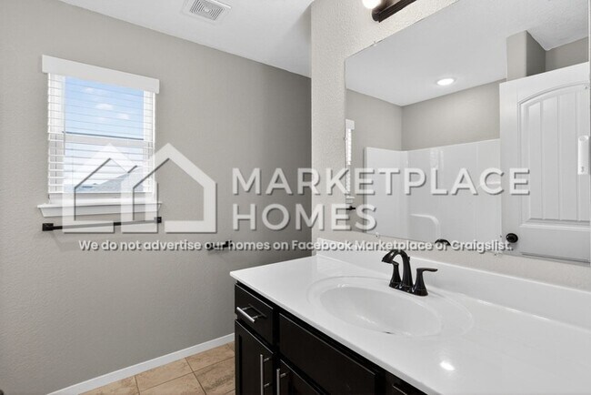 Building Photo - 6803 SW Chalkstone Rd