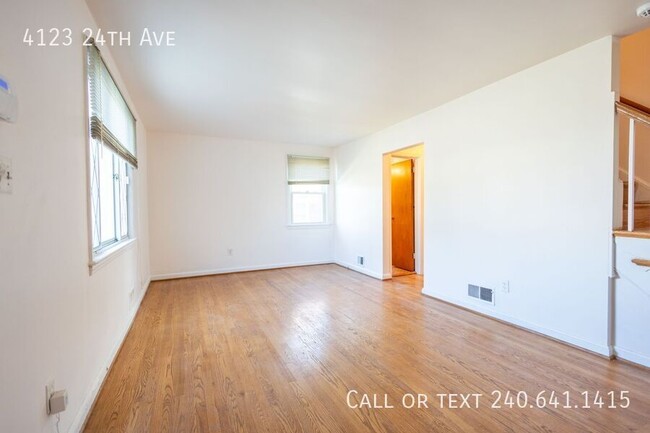 Building Photo - 4123 24th Ave