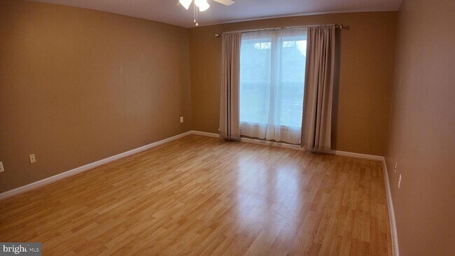 Building Photo - 12405 Milestone Manor Ln