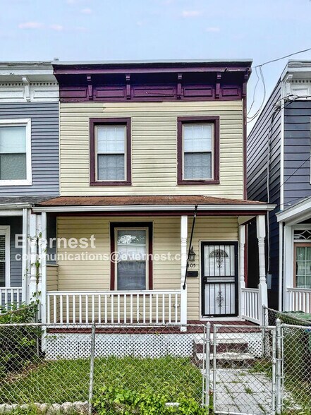 Primary Photo - 3405 S Street