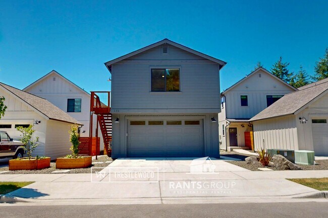 Building Photo - Brand New! Modern Home in Trestlewood – Wh...