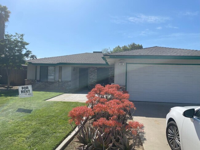 Primary Photo - 309 N Fordham Ave