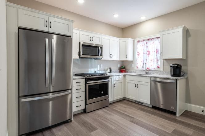 Clubhouse KItchen - 32 Abenaki Cir
