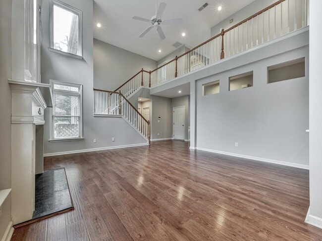 Building Photo - 408 Sixes Dr