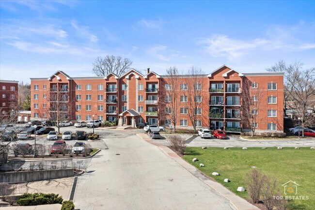 Building Photo - 3501 Wellington Ct
