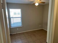 Building Photo - 118 Anvil Rock Ln