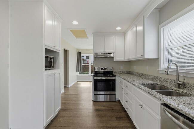 Building Photo - For more information, contact Sabrina at 757-767-0767