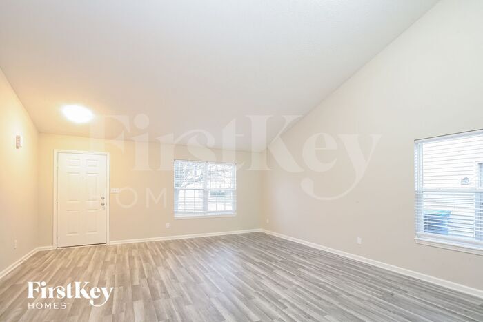 Building Photo - 12368 Deerview Dr
