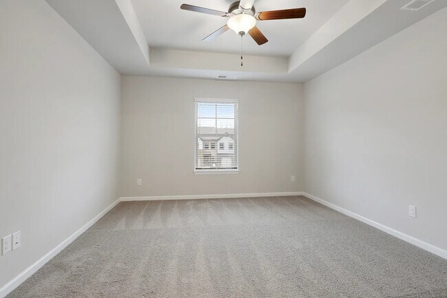 Building Photo - 305 Skipjack Ct