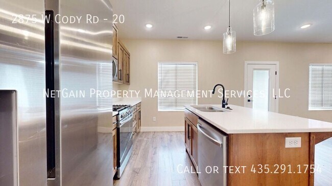 Building Photo - 2875 W Cody Dr