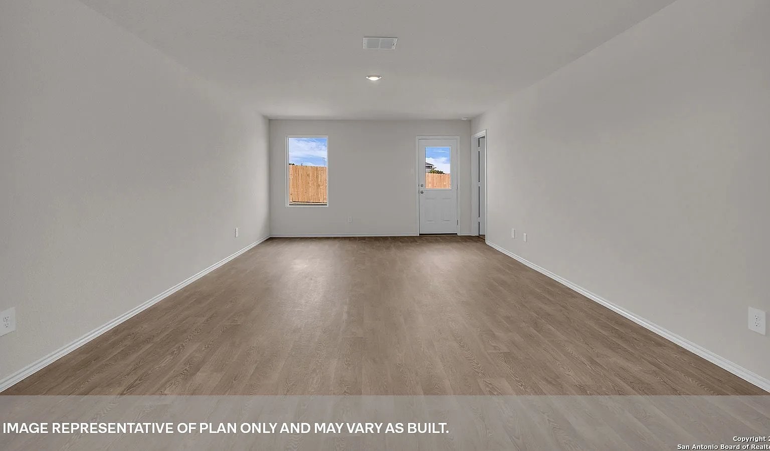 Building Photo - 242 Surrey Oaks