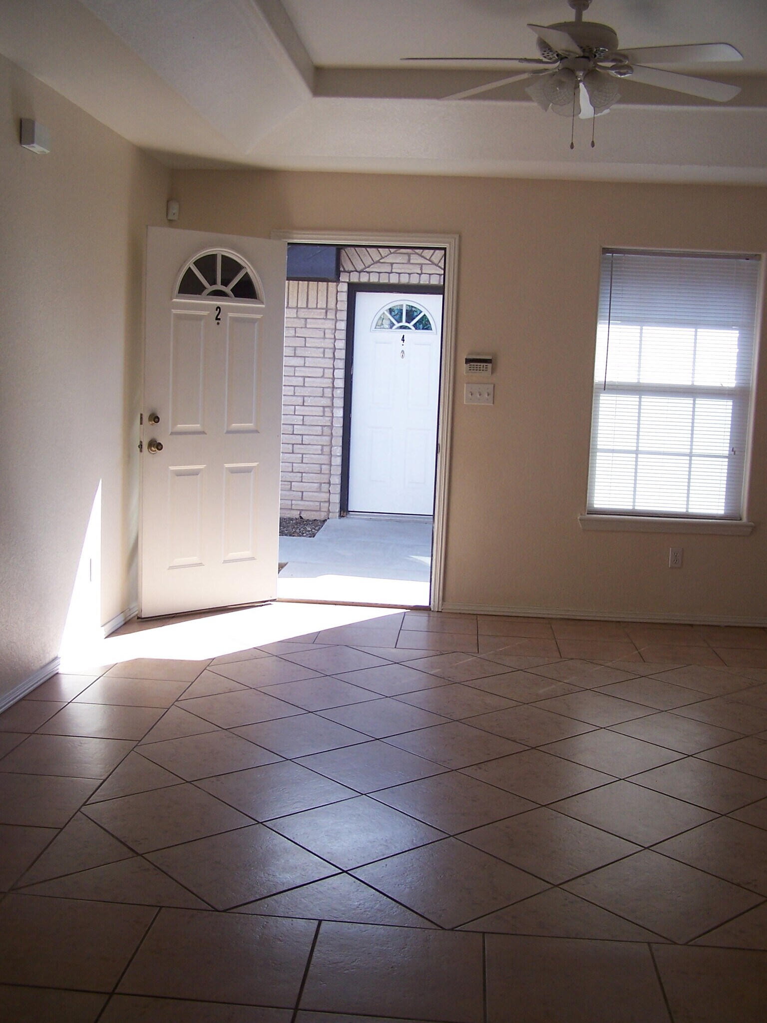 Building Photo - 1101 Stonehaven Blvd
