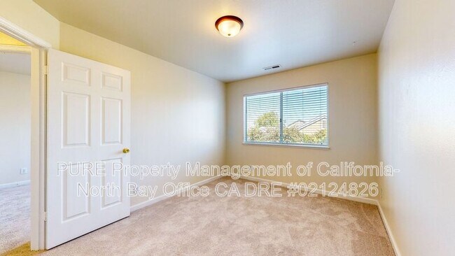 Building Photo - 2003 Jackrabbit Ct