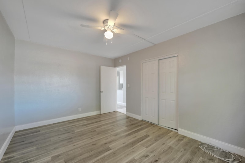 Building Photo - 2475 18th Ave S