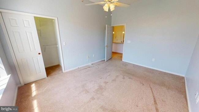 Building Photo - 432 Highland Ests