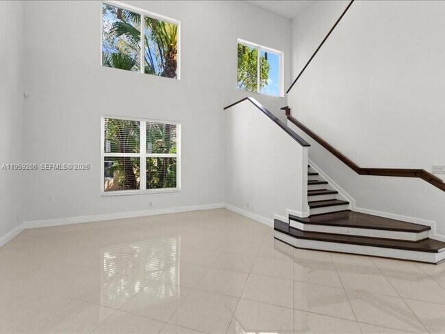 Building Photo - 1819 Mariners Ln