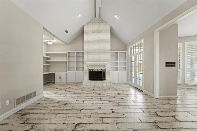 Building Photo - 4596 Adrian Way