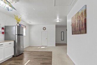 Building Photo - All-Utilities-Included 2BR Rental in Williamsburg – Private Screened Porch & Reserved Parking