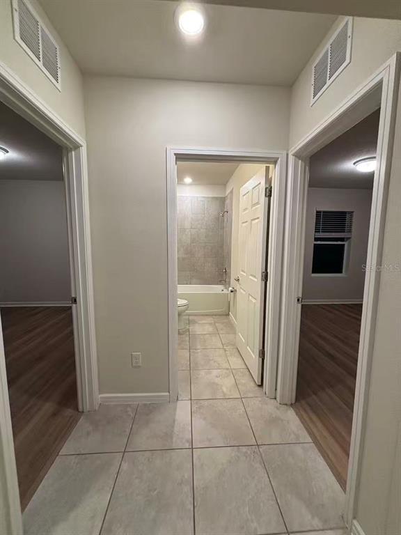 Building Photo - 1156 Sugarwood St