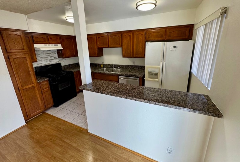 Building Photo - 1248 Mariposa St