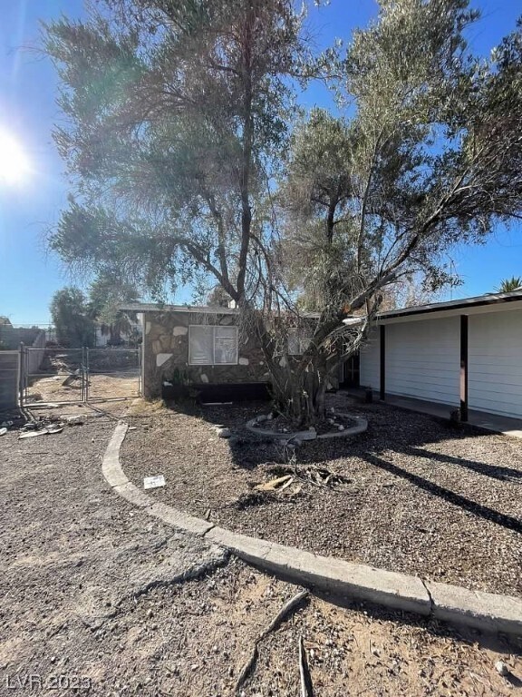 Building Photo - 3955 Ventura Way